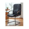 silla de visita con brazo, base trineo, cuerina
