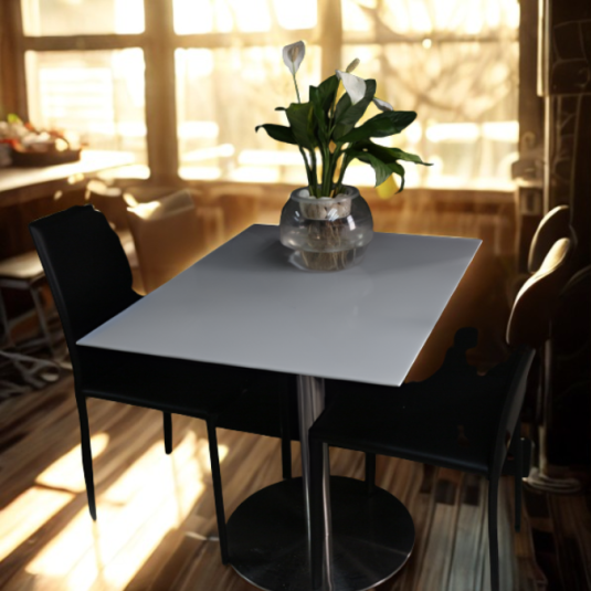 Mesa cuadrada 80x80 cm