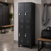 Locker metálico de 4 puertas con rejillas, cierre con aldaba y pintura al horno. Ideal para oficinas, colegios, industrias y vestidores.