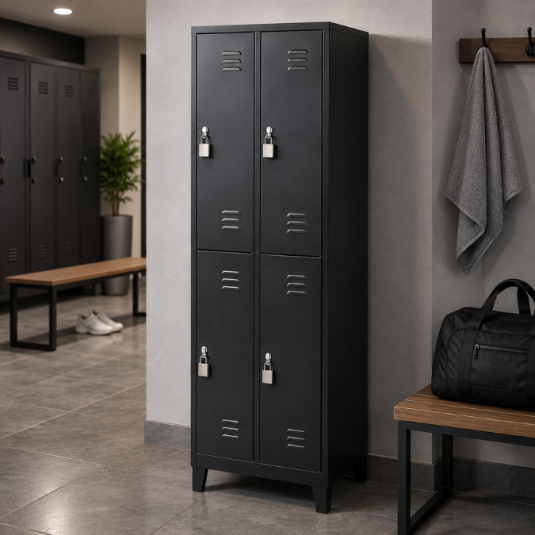 Locker metálico de 4 puertas con rejillas, cierre con aldaba y pintura al horno. Ideal para oficinas, colegios, industrias y vestidores.
